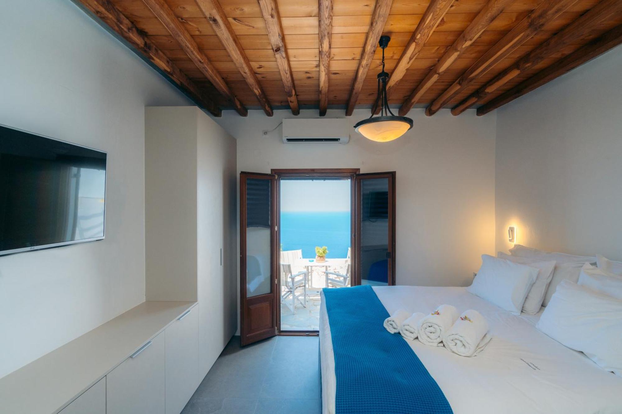 Apartment Loukia *